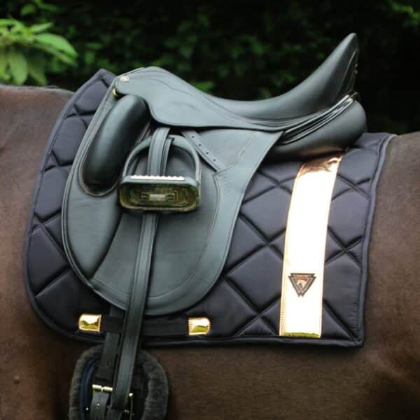 jojubi rosé black saddle pad